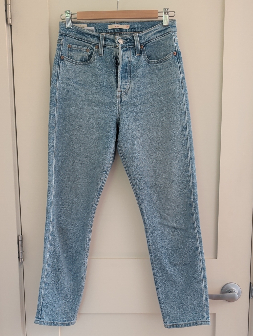 Wedgie size 26 Levi's Women's Light Blue Jeans